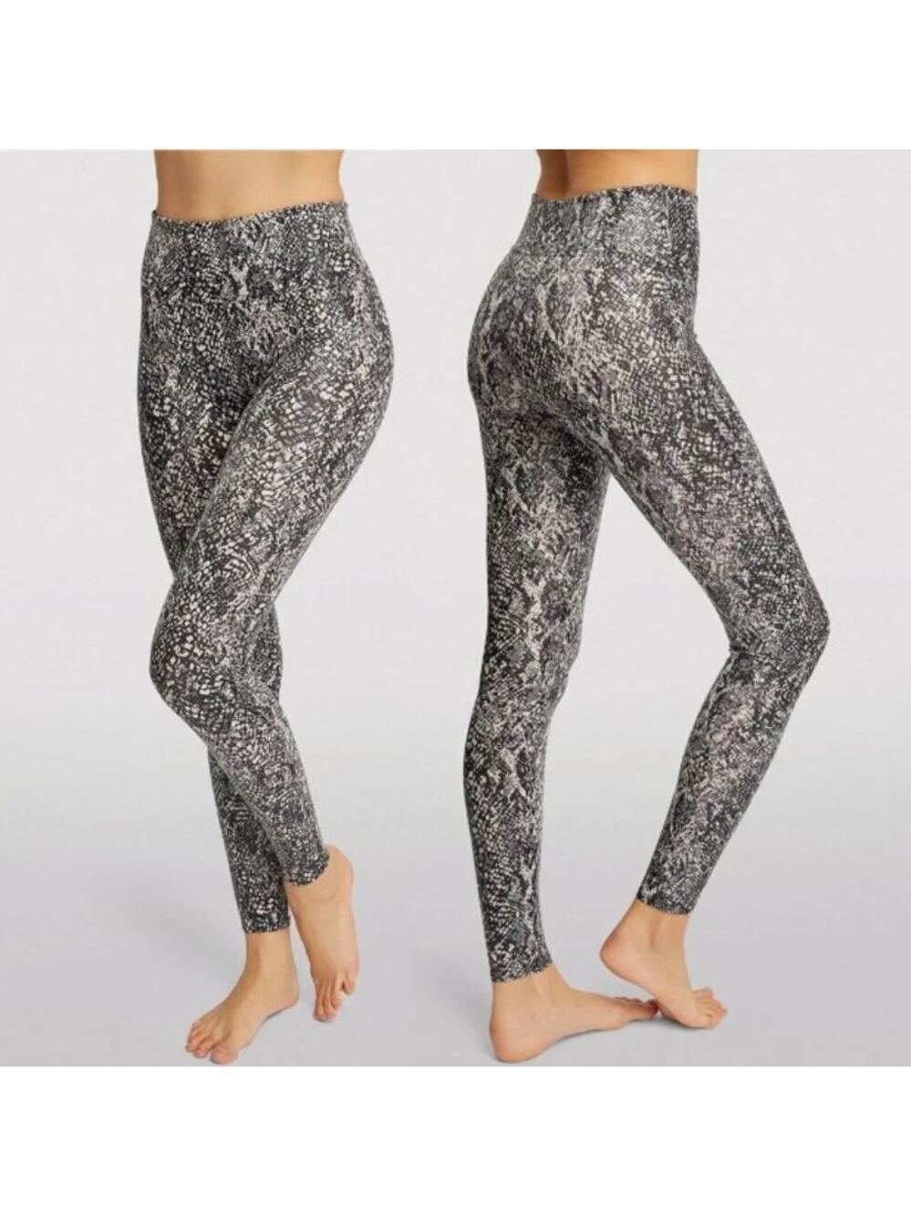 Spanx Faux Leather Gray Snake Shine Leggings, Size XL